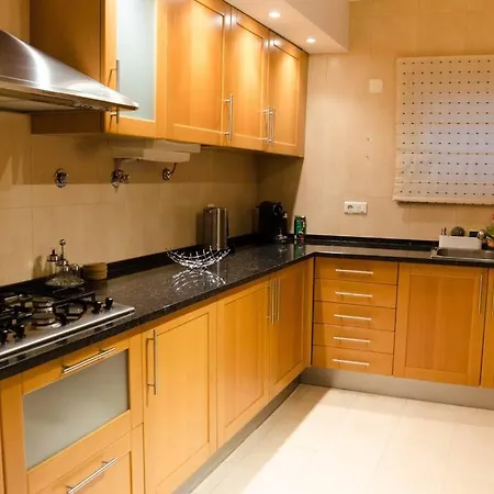 Guestready - Sleek W/ Balcony In Graca アパート